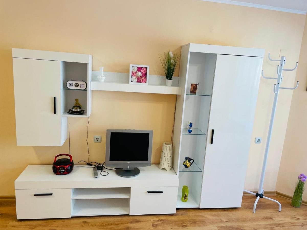 Елегантна Стая За Гости Стефи В Центъра На Казанлък, Партер Esterno foto